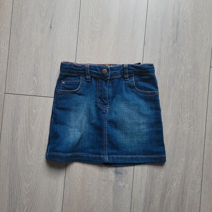 Jupe en jean bleu. Fille 5 ans. Marque Punkidz