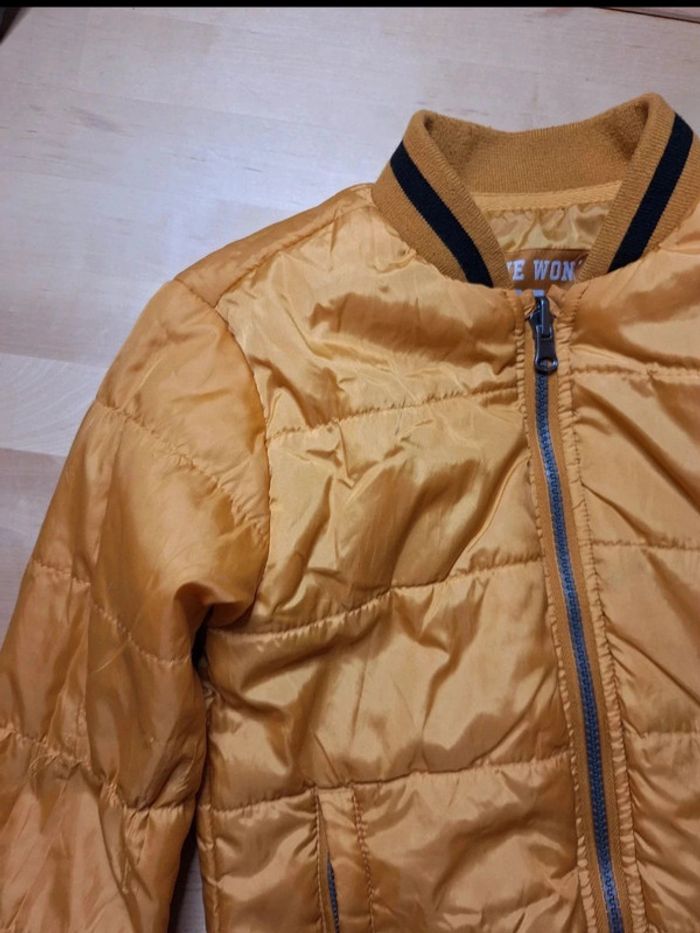 Doubleur de manteau pour garçon taille 6 ans  très bon état - photo numéro 5