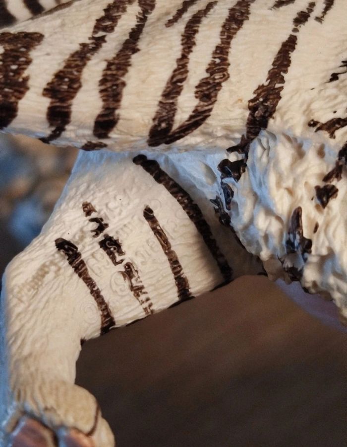 Schleich Tigre Tigron blanc du Bengale Figurine Animal de la savane - photo numéro 4