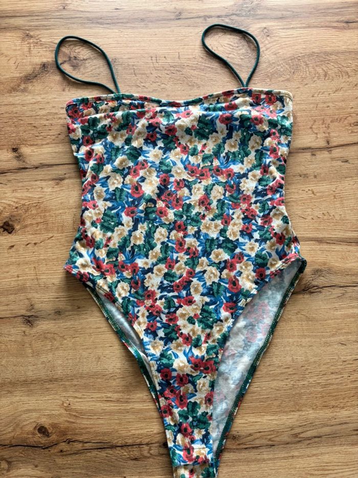 Body fleuris femme SHEIN taille M