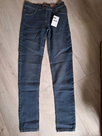 Jean slim 14 ans fille gémo neuf