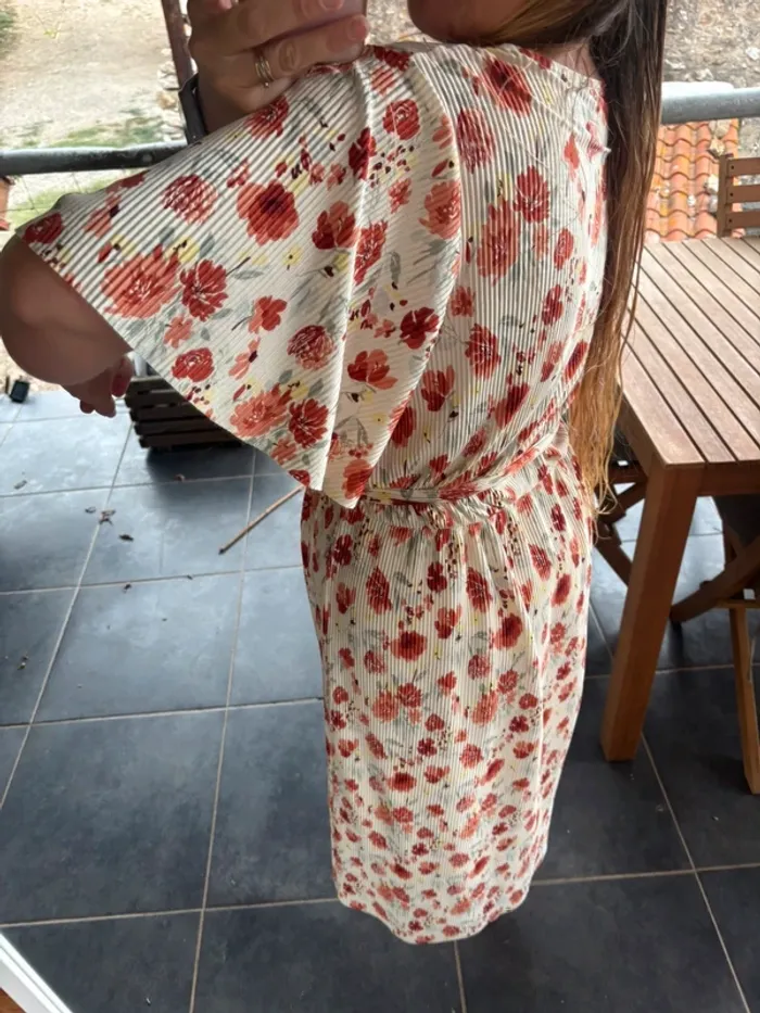 Belle robe longue - photo numéro 3