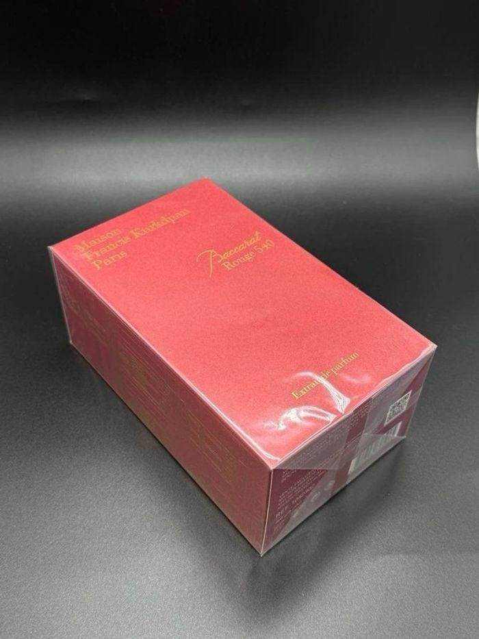 mfk baccarat rouge 540 - photo numéro 2