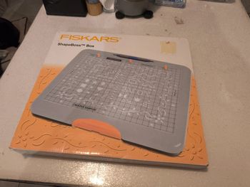 Shapeboss box Fiskars