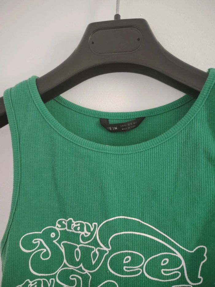 Crop top shein XS - photo numéro 2