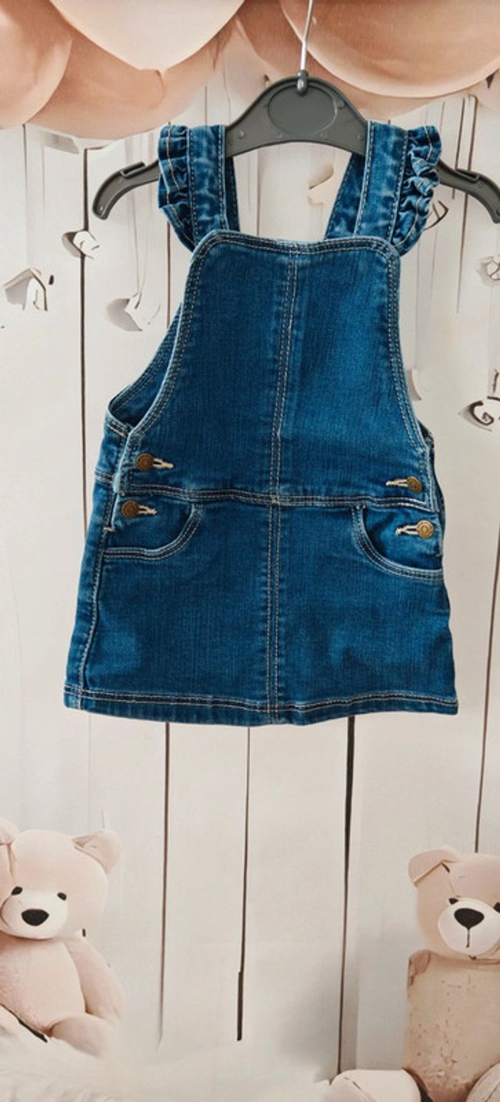 Robe salopette en jean Tape à l’Oeil 6 mois neuf sans étiquette Fille - photo numéro 2