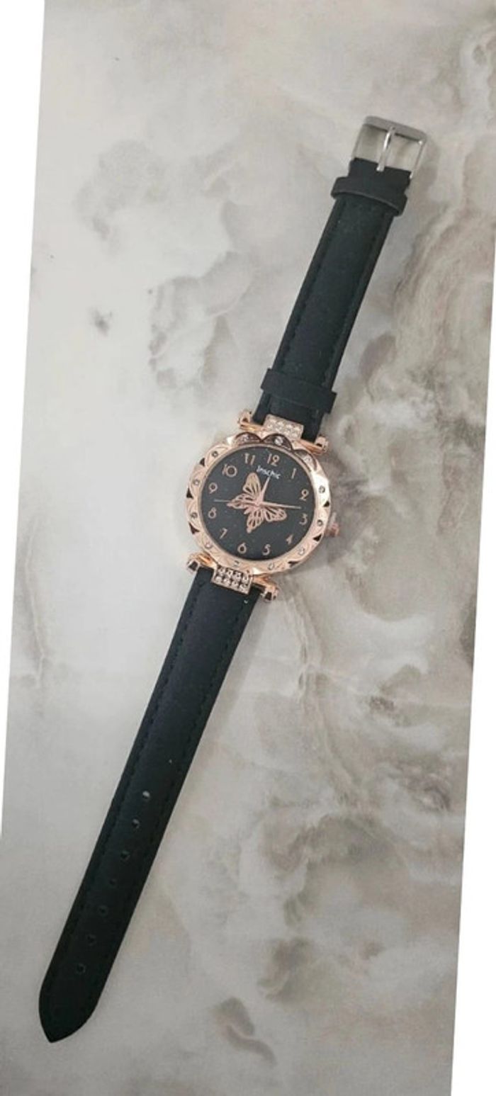 Montre neuve pour femme - photo numéro 2
