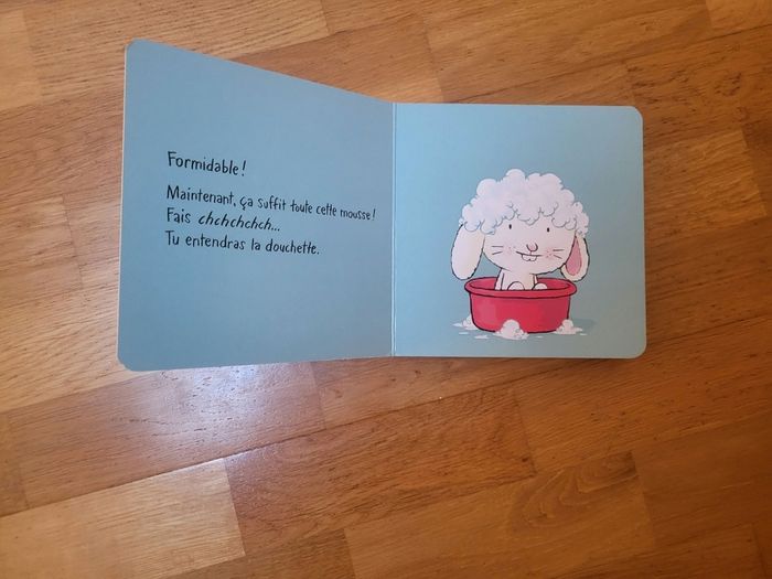 Livre au bain petit lapin - photo numéro 2