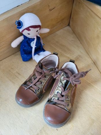Jolie chaussures Acebo's automne hiver taille 25 fille