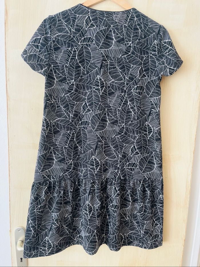 Robe neuf - photo numéro 2