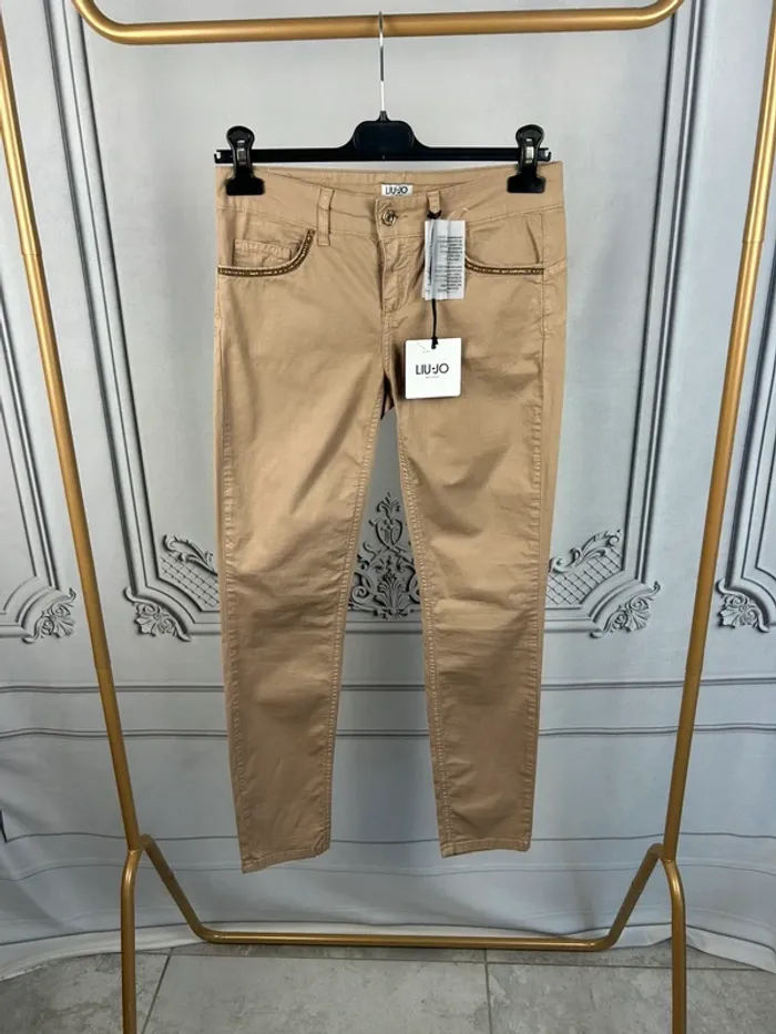 Jean skinny beige LiuJo W26 neuf