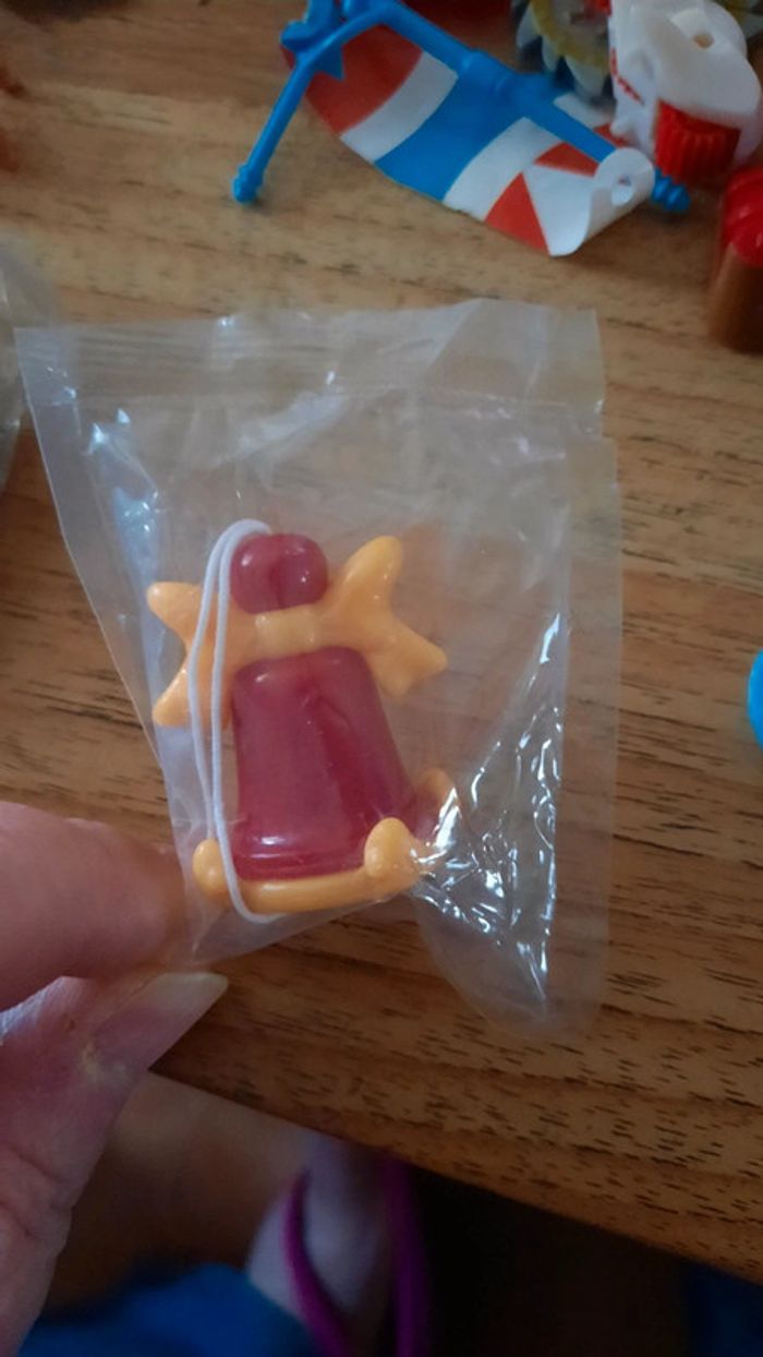 Kinder cloche scellée - photo numéro 3