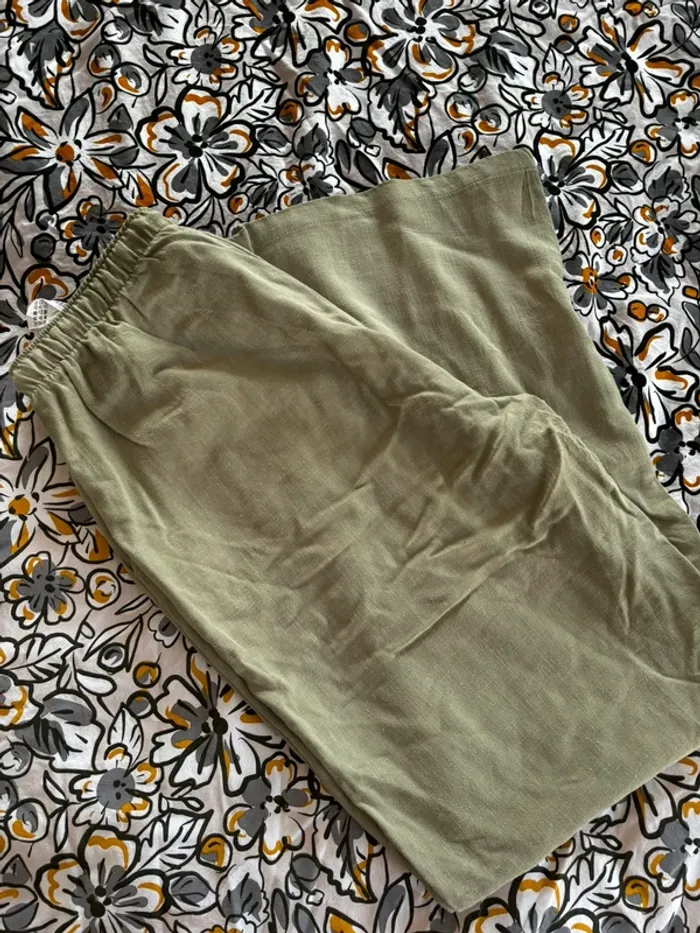Pantalon Stradivarius – Taille M – Neuf – 20€ - photo numéro 5