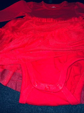 Robe rouge H&M - 68CM