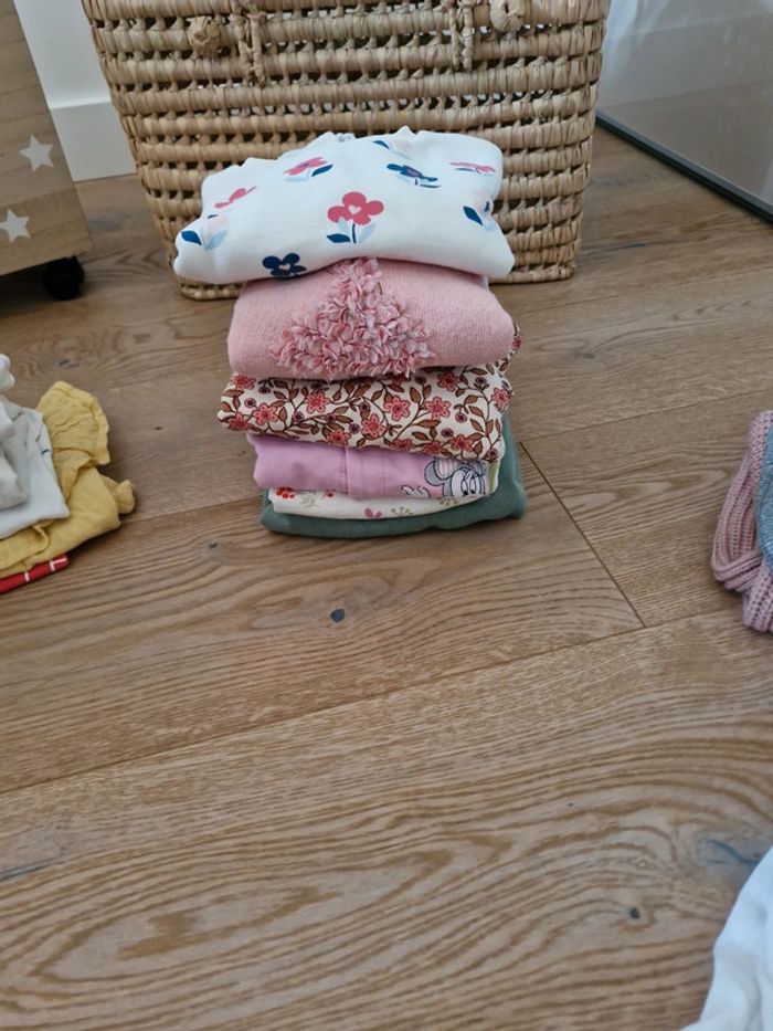 Lot de vêtements bébe fille 6 mois (43 pcs)🌻 - photo numéro 6
