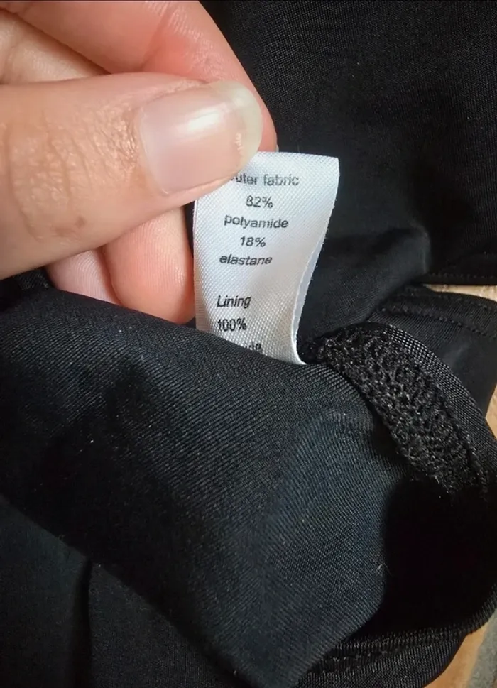 Maillot de bain 1 piece decathlon tribord taille 40 - photo numéro 6