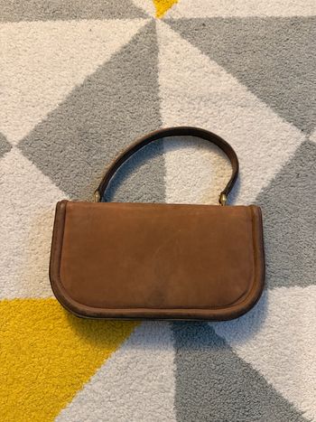 Sac à main en cuir vintage