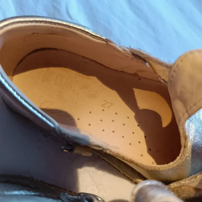 Chaussures dorées 27 - photo numéro 11
