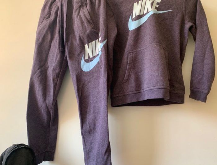 Ensemble nike violet - photo numéro 2