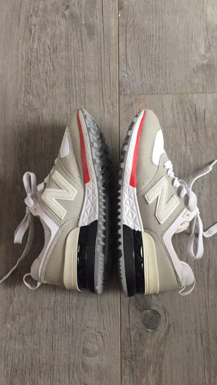 Baskets neuves Taille 35 - photo numéro 4