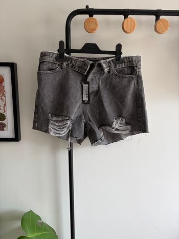 Short prettylittlething