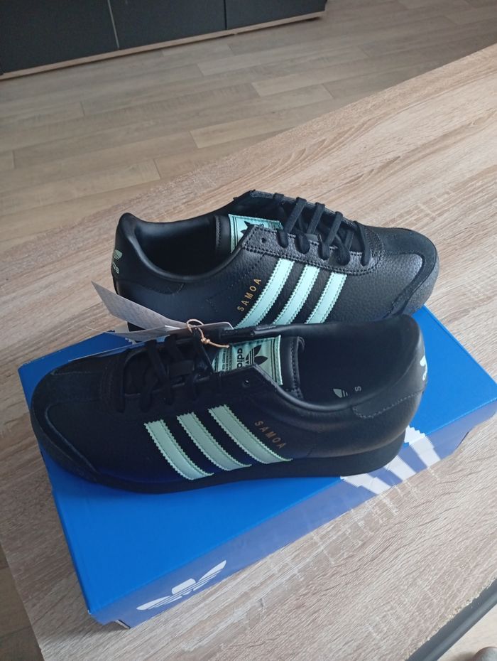 Baskets Adidas Samoa neuves - photo numéro 2