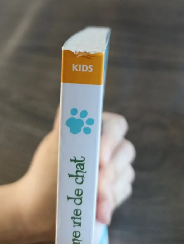 Lot de 2 livres CHI une vie de chat - photo numéro 3