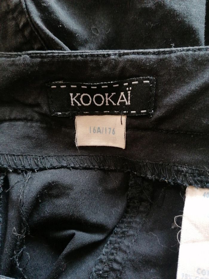 Jupe courte - photo numéro 3