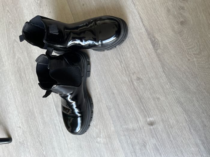 Botte vernis filles pointure 32 - photo numéro 2