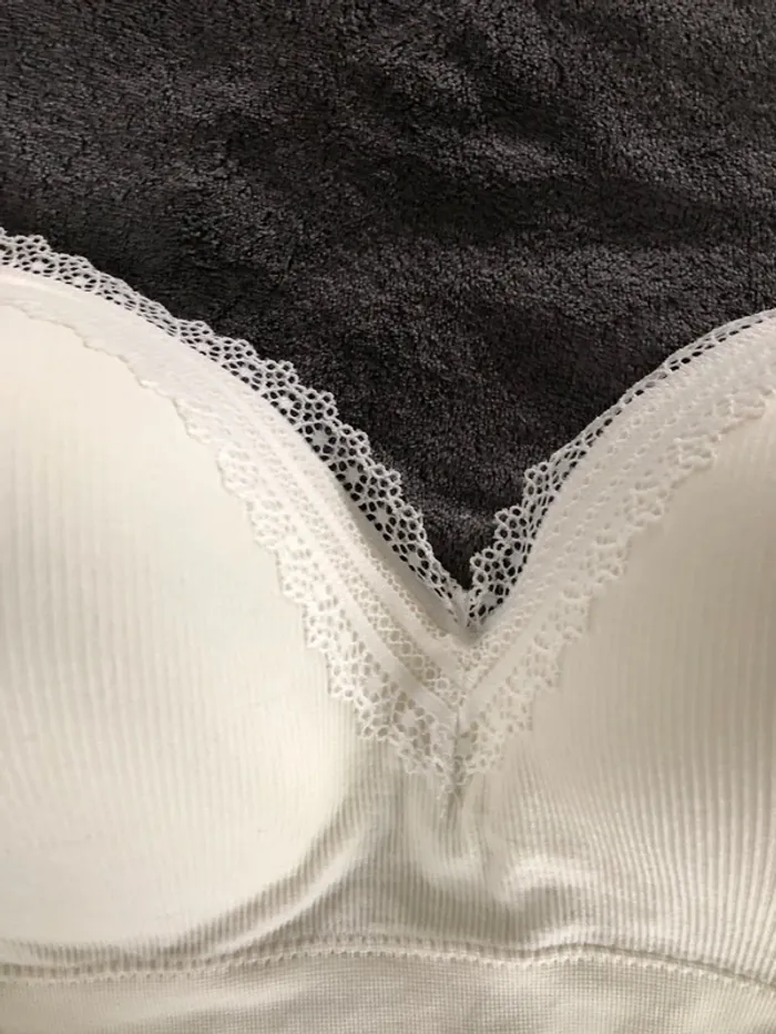Soutien gorge coque sans complexe XXL - photo numéro 2