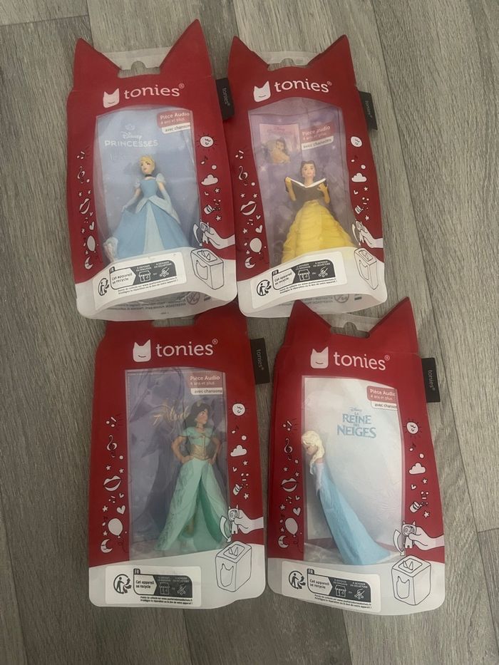 Lot figurines tonies princesses Disney