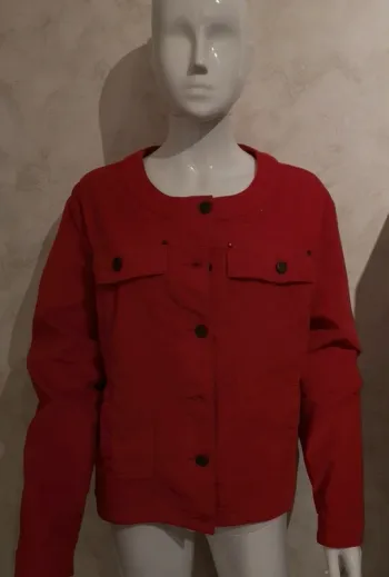 Très belle Veste demi saisons