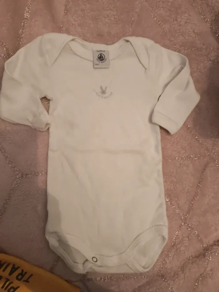 Bodies 3 mois petit bateau - photo numéro 2