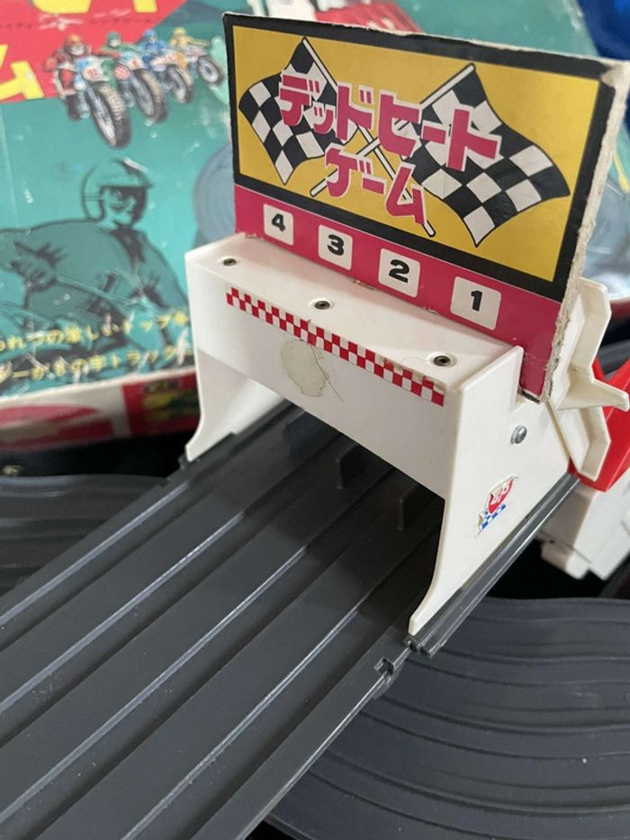 Jeu Vintage Japonais Tommy Dead Heat 1970 - photo numéro 3