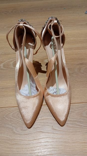 Escarpins en cuir rose 