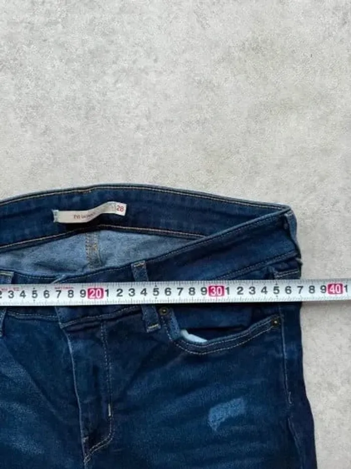 Jeans Levi's 711 W28 FR38 L32 coupe skinny bleu marine Femme Women pan564b - photo numéro 3