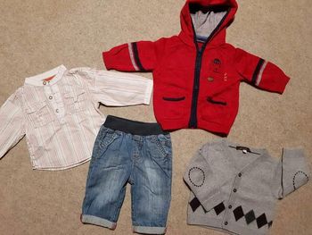 Lot de 4 articles garçon 6mois