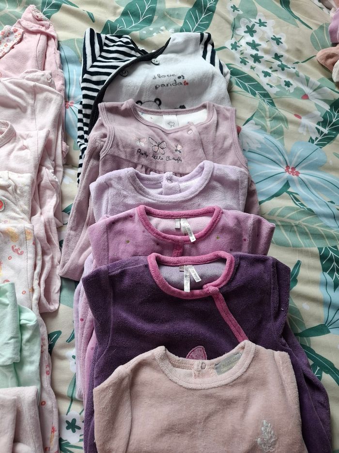 Lot de 20 pyjamas fille - photo numéro 3