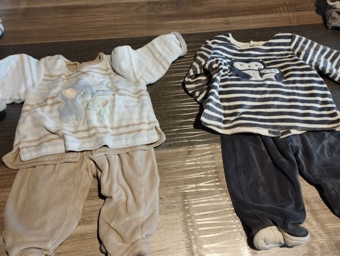 Lot d'ensembles bébé pour 6 mois - photo numéro 4