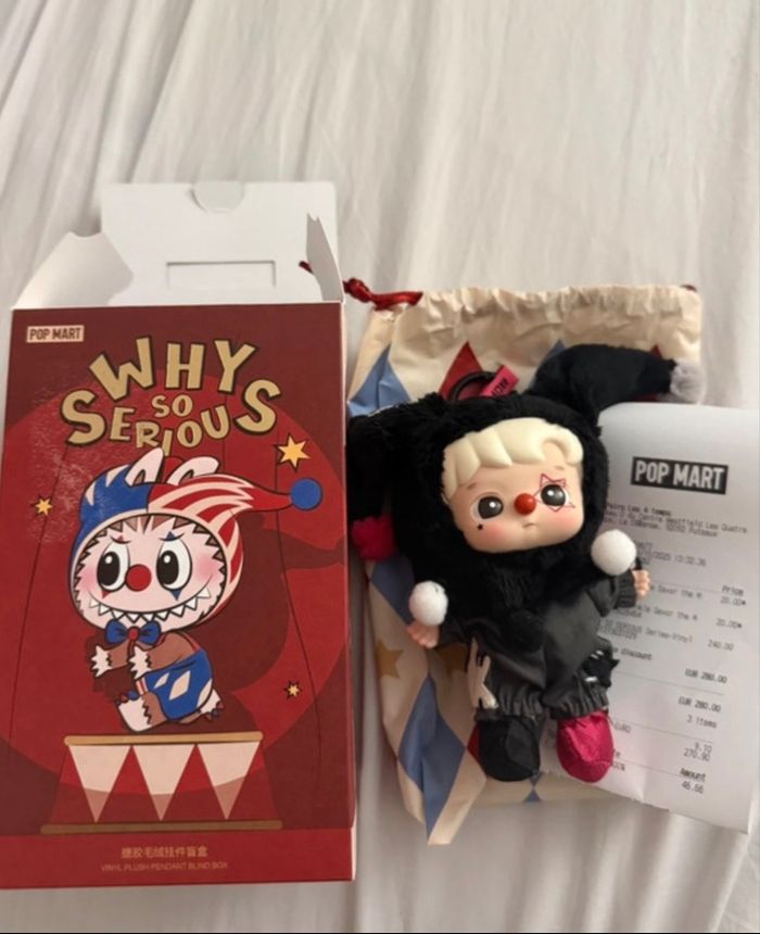 Popmart - Why so serious Series - Vinyl Plush Pendant « Shadow Joker » - photo numéro 2