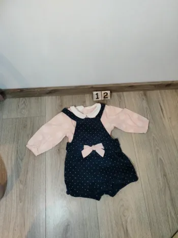 Ensemble Obaibi. 12 mois