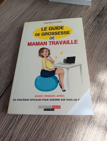 Le guide de grossesse de maman travaille
