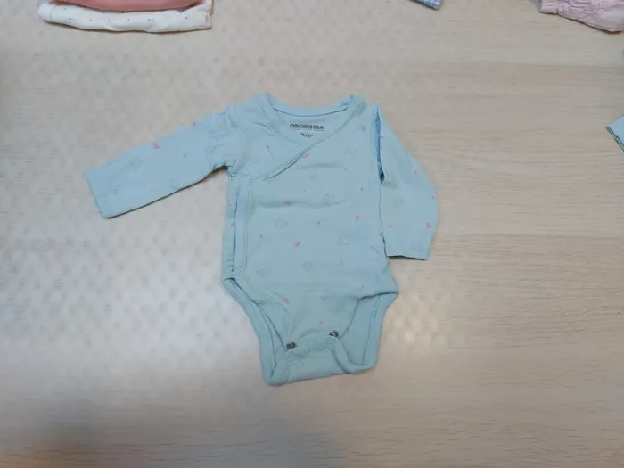Lot bodies taille naissance - photo numéro 6