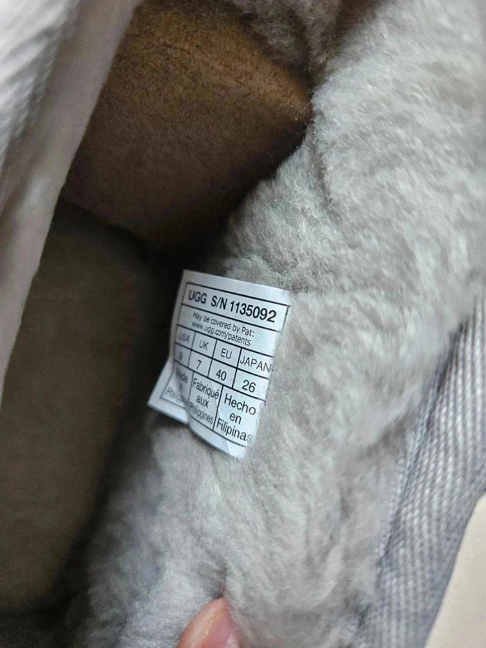 Ugg classic ultra mini platform grise taille 40 - photo numéro 6