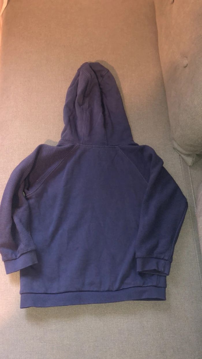 Sweat-shirt a capuche 4 ans - photo numéro 6