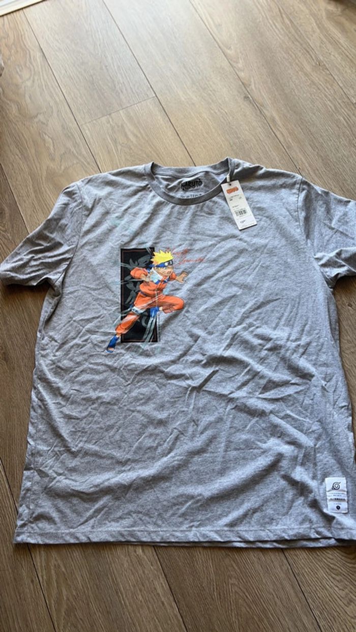 TEE shirt naruto
