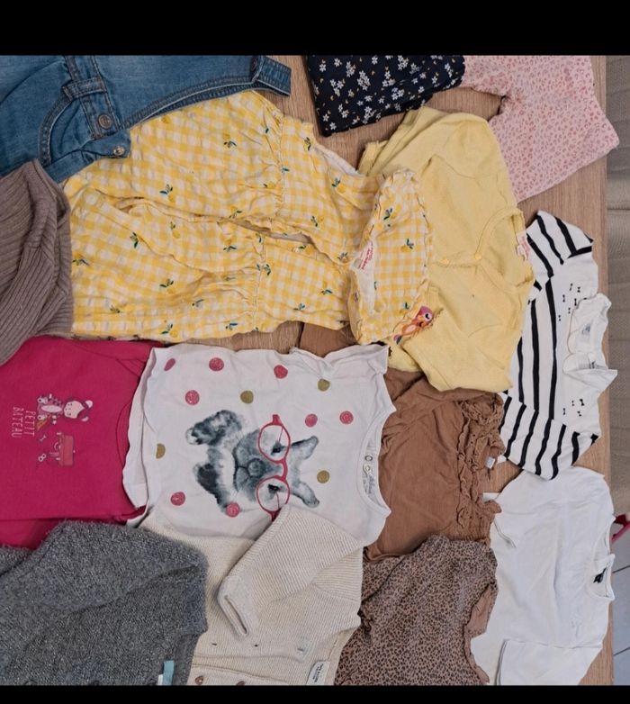 Lot de vêtements fille 12 mois - photo numéro 3