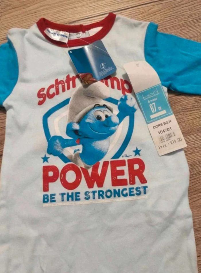 Pyjama neuf  6  mois  Schtroumpfs - photo numéro 3