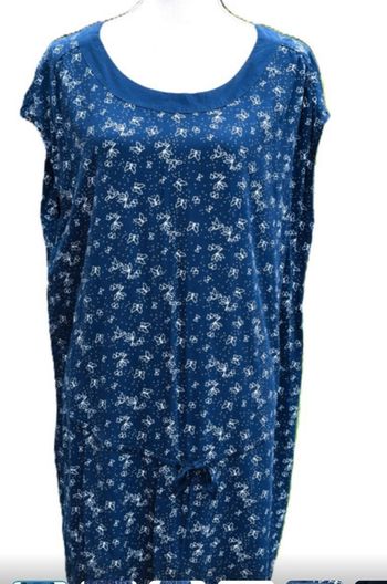 robe (aussi pour grossesse) légère marine en viscose, taille 48, état neuf