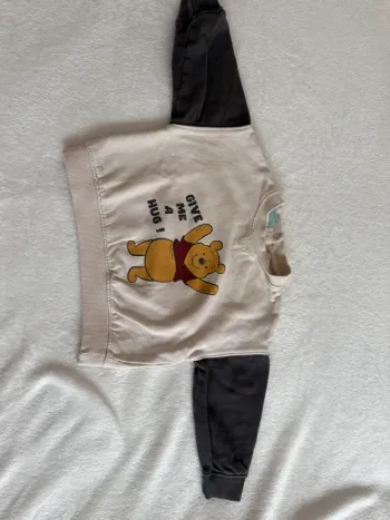Pull Winnie, l’ourson, taille 18 mois